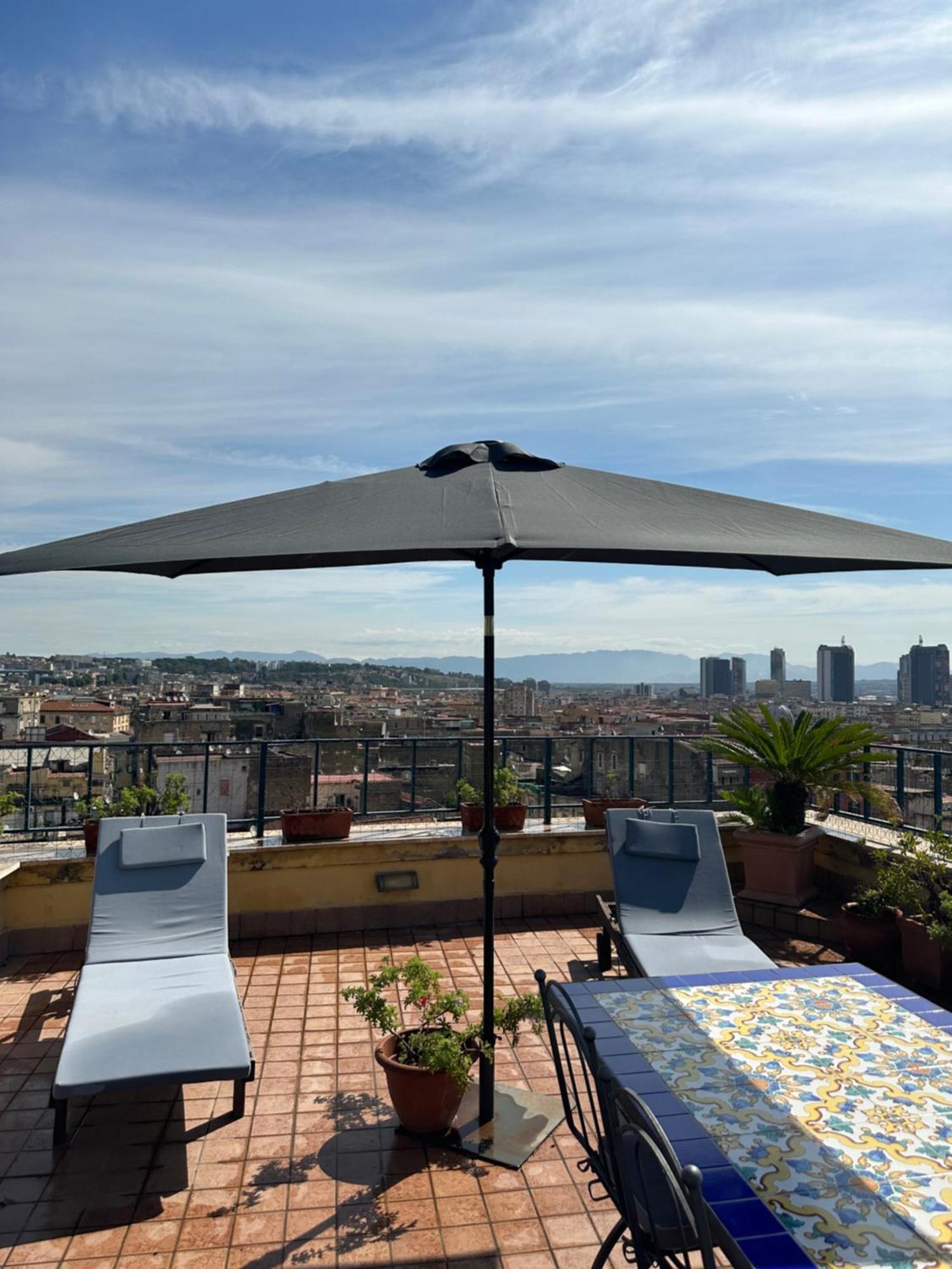A Wonderful Penthouse In Naples Apartment Екстериор снимка