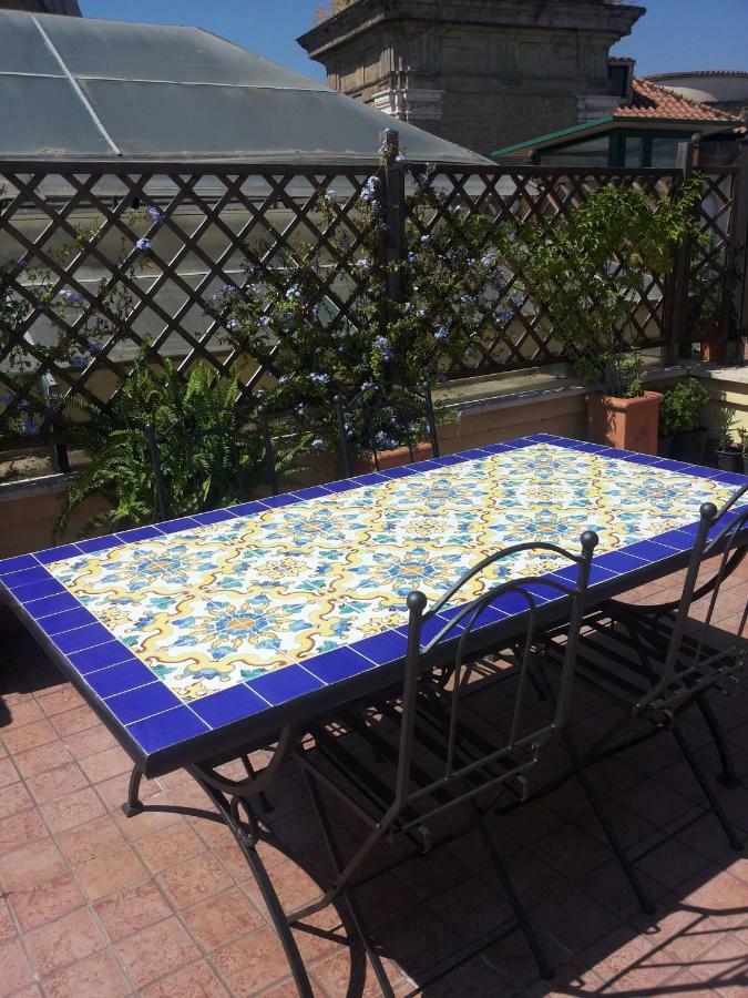 A Wonderful Penthouse In Naples Apartment Екстериор снимка