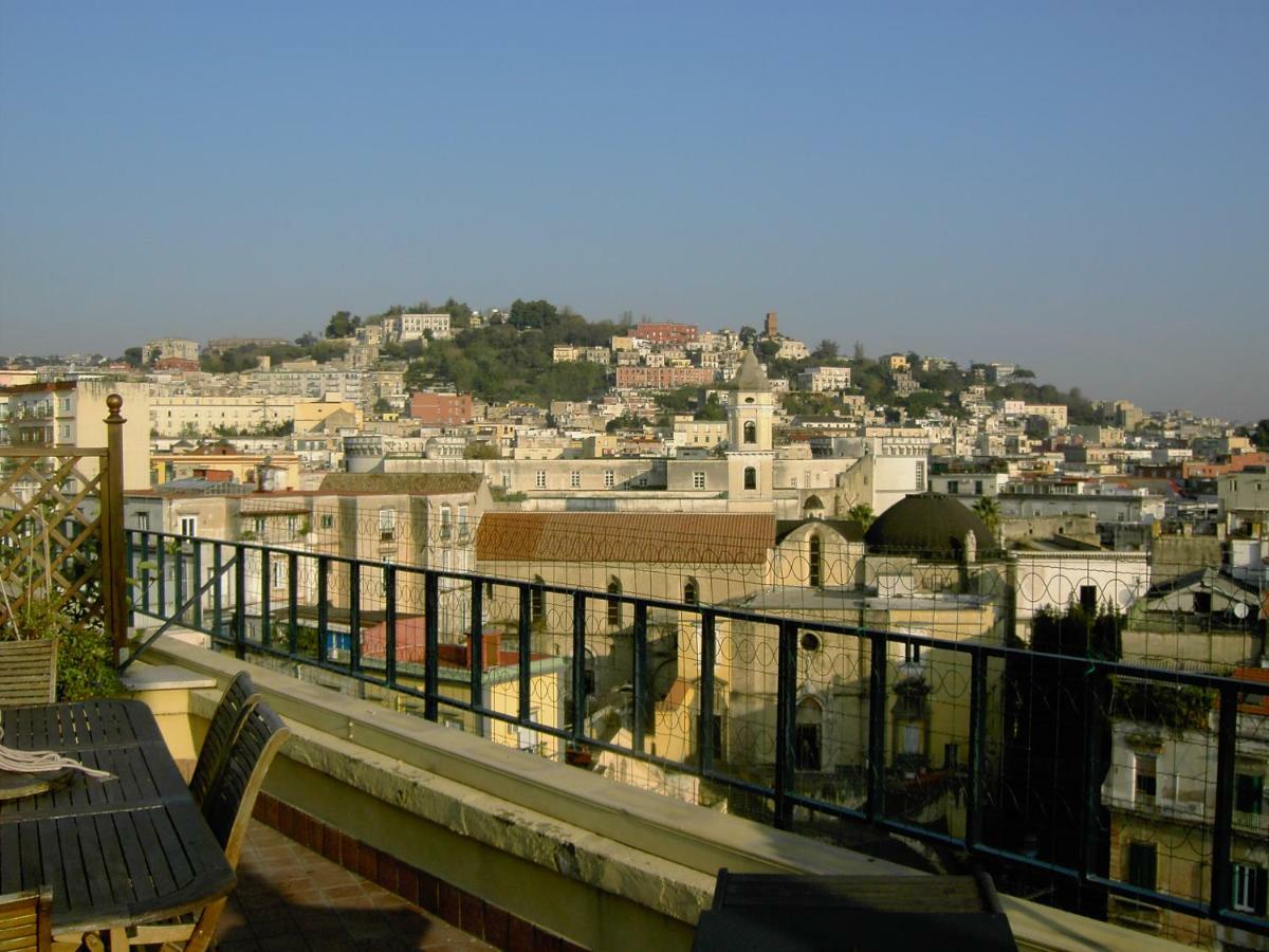 A Wonderful Penthouse In Naples Apartment Екстериор снимка