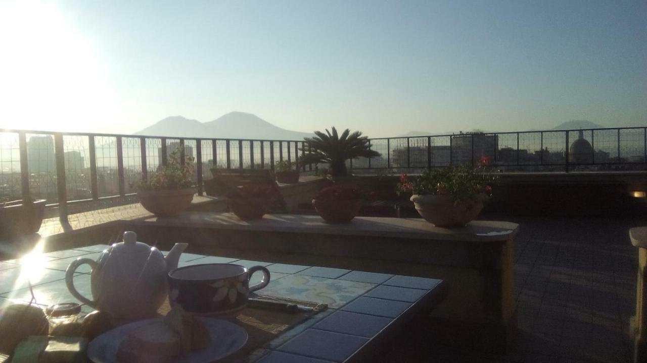 A Wonderful Penthouse In Naples Apartment Екстериор снимка